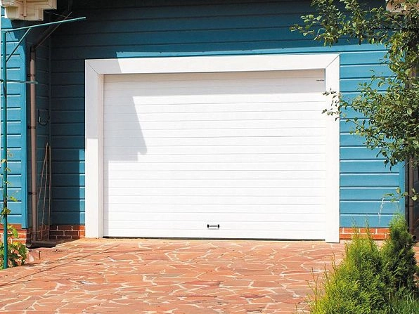 Секционные ворота 3100х3000 мм белые DoorHan rsd02, nefteyugansk.doorhan.ru